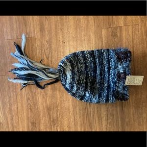 Windhorse wool beanie